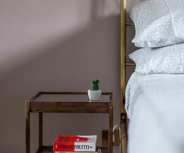 Piazza Bologna Apartamento